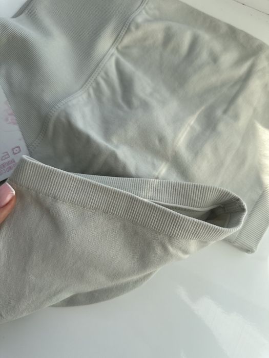 Шорти пушап нові