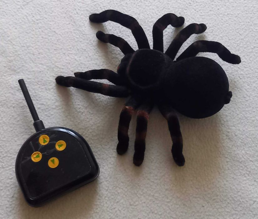 tarantula pająk RC duży zdalnie sterowany  Uszkodzony pilot