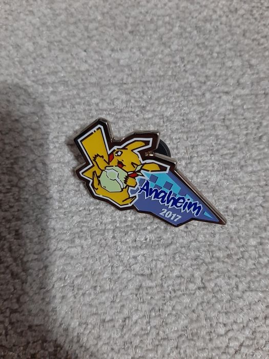 Pins pokemon oficiais