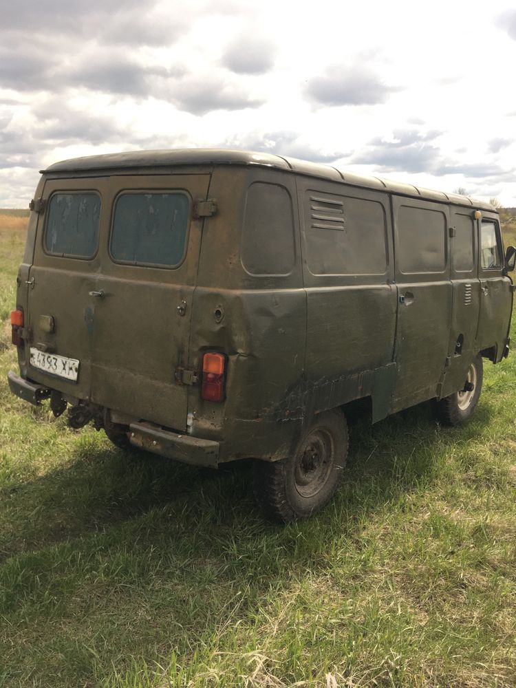 Продам уаз Буханку