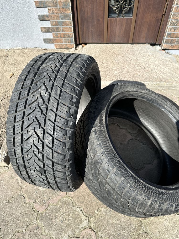 Pirelli 225 40 18 зима 2 шт