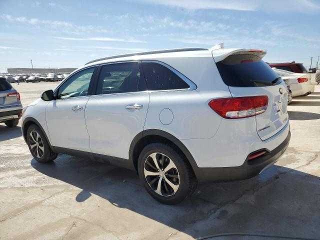 2016 року випуску KIA SORENTO EX