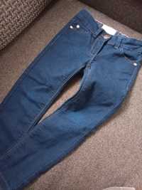 Фірмові джинси стіні на дівчинку 110
