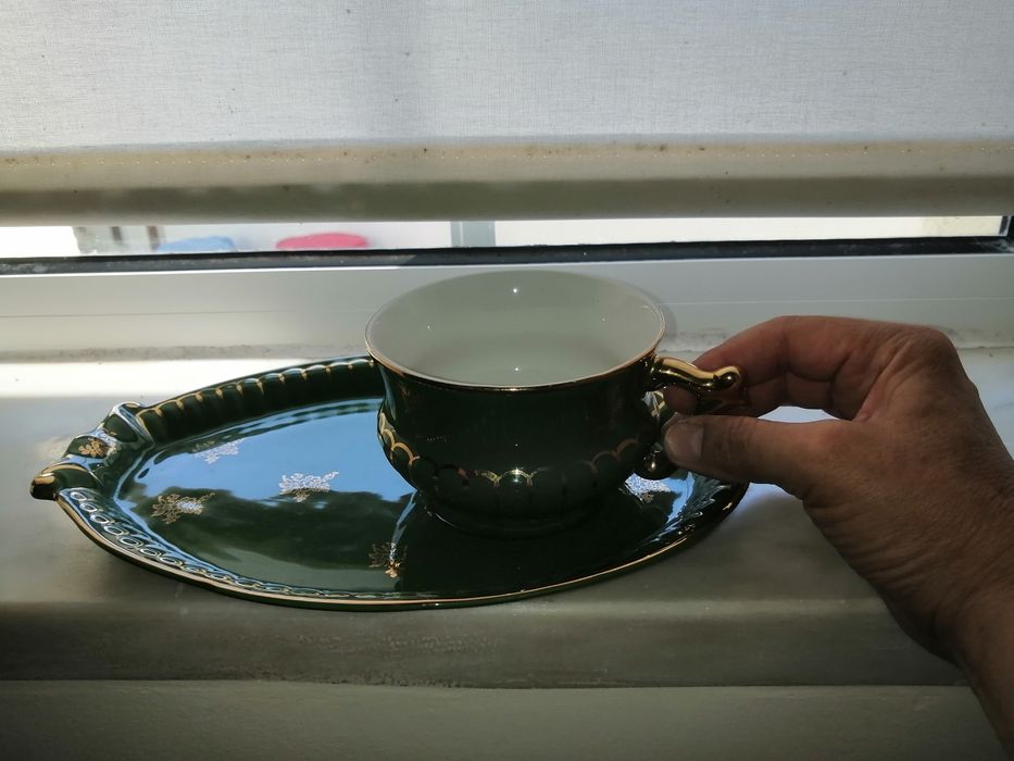 Chávena grande com bandeja de Alcobaça