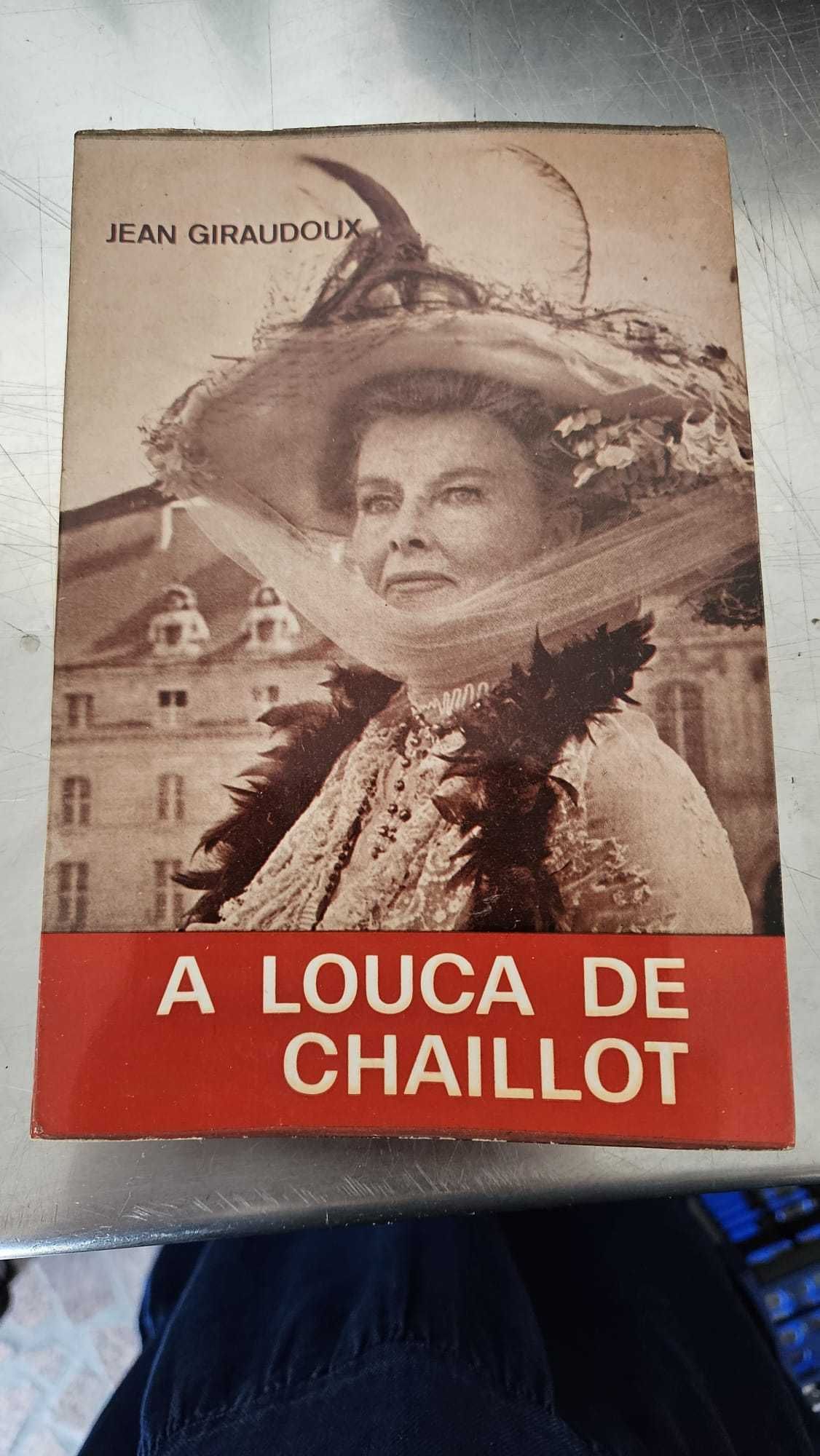 Clássico: A louca de Chaillot