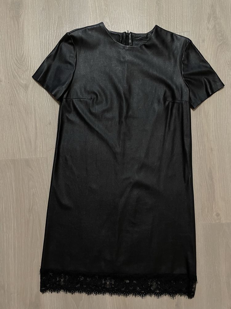 Сукня з екошкіри вільного крою розмір S Платье