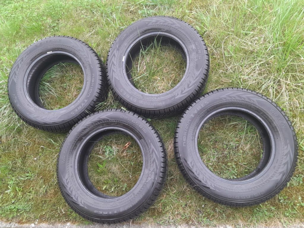 Opona opony 215x65 16R nokian tyres wr suw 4 suv 215 65 R 16
