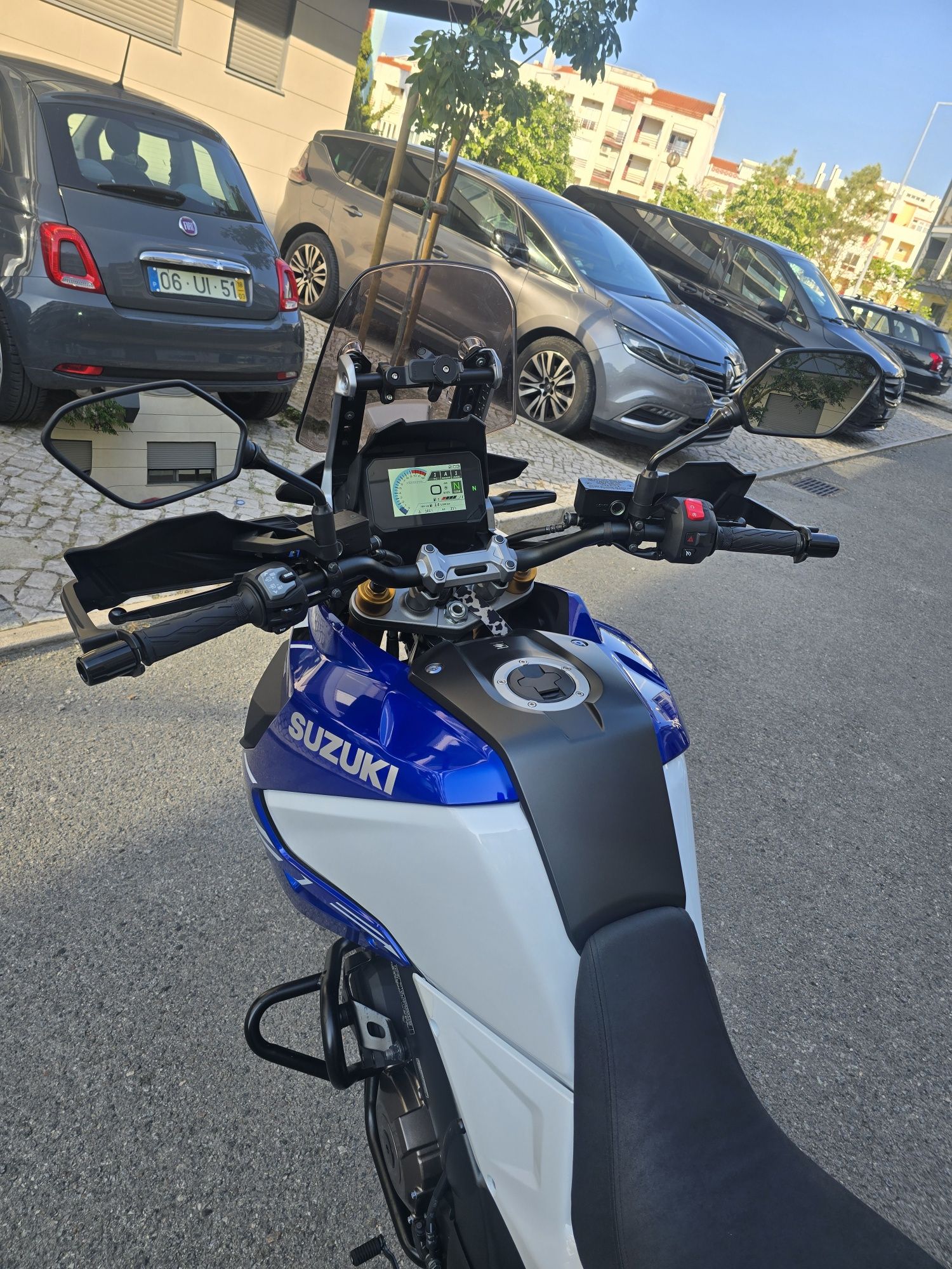 Suzuki v-storm 1050 DE