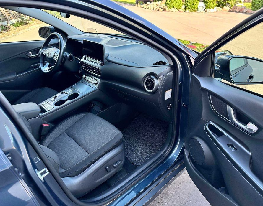 Продам Hyundai Kona, 64 кВт, 2022 року
