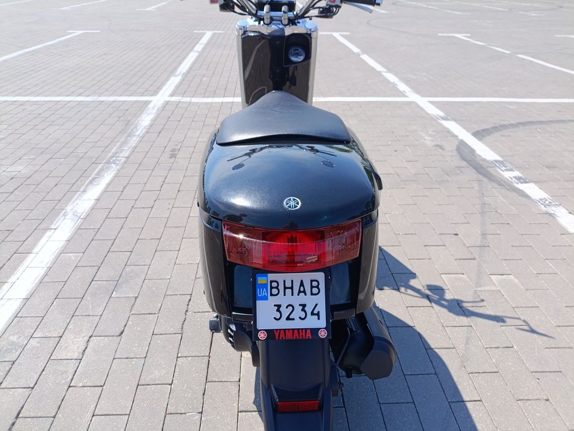 Продаю мопед Yamaha vox от хозяина