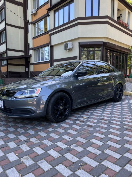 Продам Volkswagen jetta 6 2014