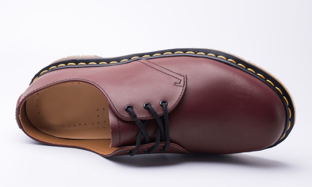 Półbuty klasyczne mokasyny martensy lojdy eleganckie unisex