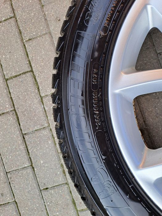 Sprzedam Koła zimowe BMW X5 F15