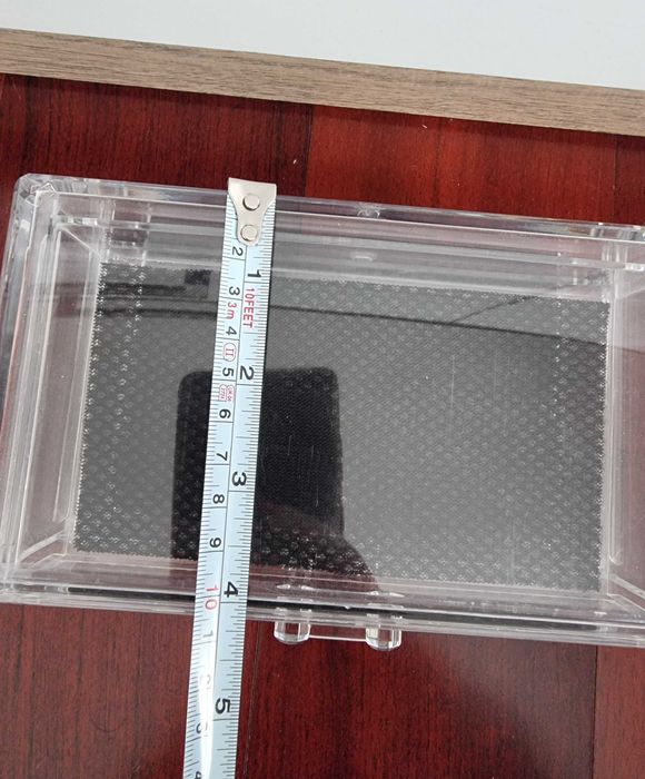 Caixa para arrumação de maquilhagem ou bijuteria