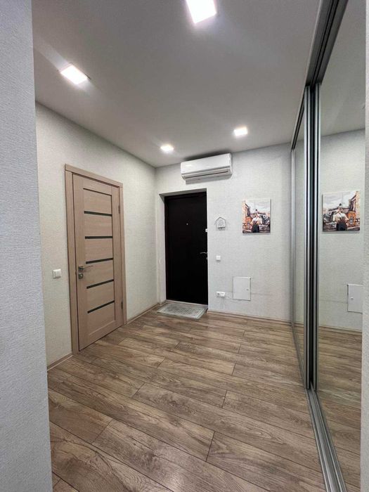 Генератор,ліфт працює!Оренда 1к квартири,вул.Правди ,ЖК Варшавський!