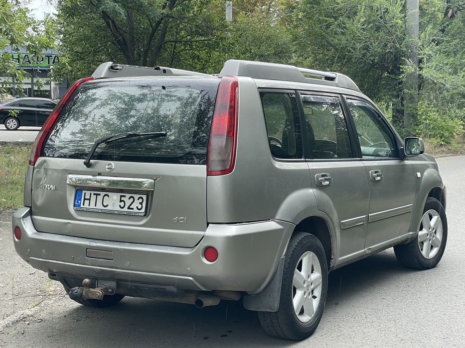 Продам Nissan X-trail 2.2 CDI ,на классном ходу