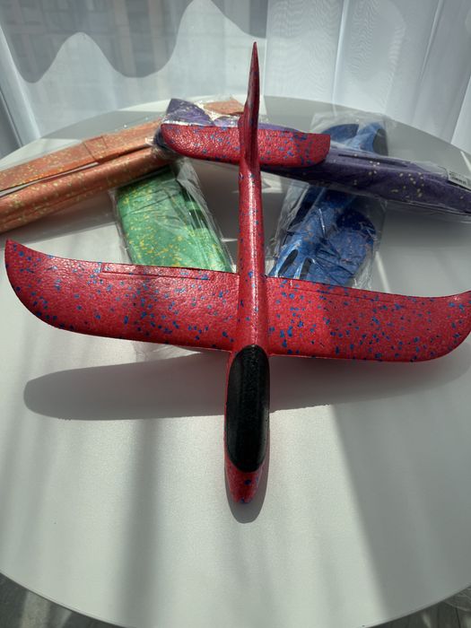 Пінопластові літачки