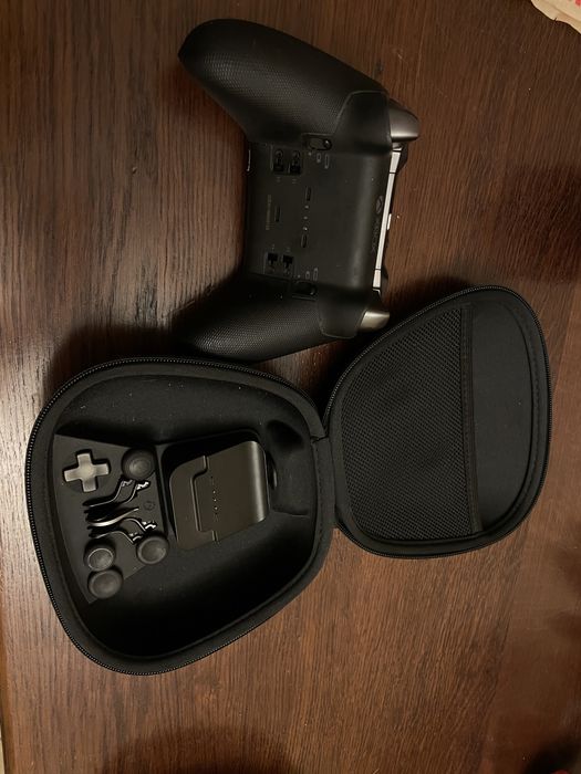 Xbox elite 2 controller