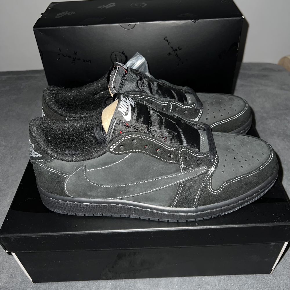 Buty Air Jordan 1 Low Black Phantom Travis Scott - rozmiar 41