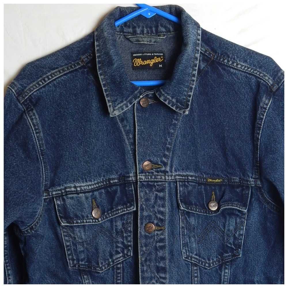 Джинсовая куртка WRANGLER Authentic JKT Denim Trucker Jacket. Size М