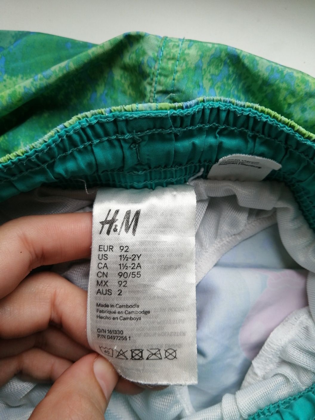 Шортики H&M Спанч Боб губка Боб, на мальчика год полтора,12-18 мес, 92