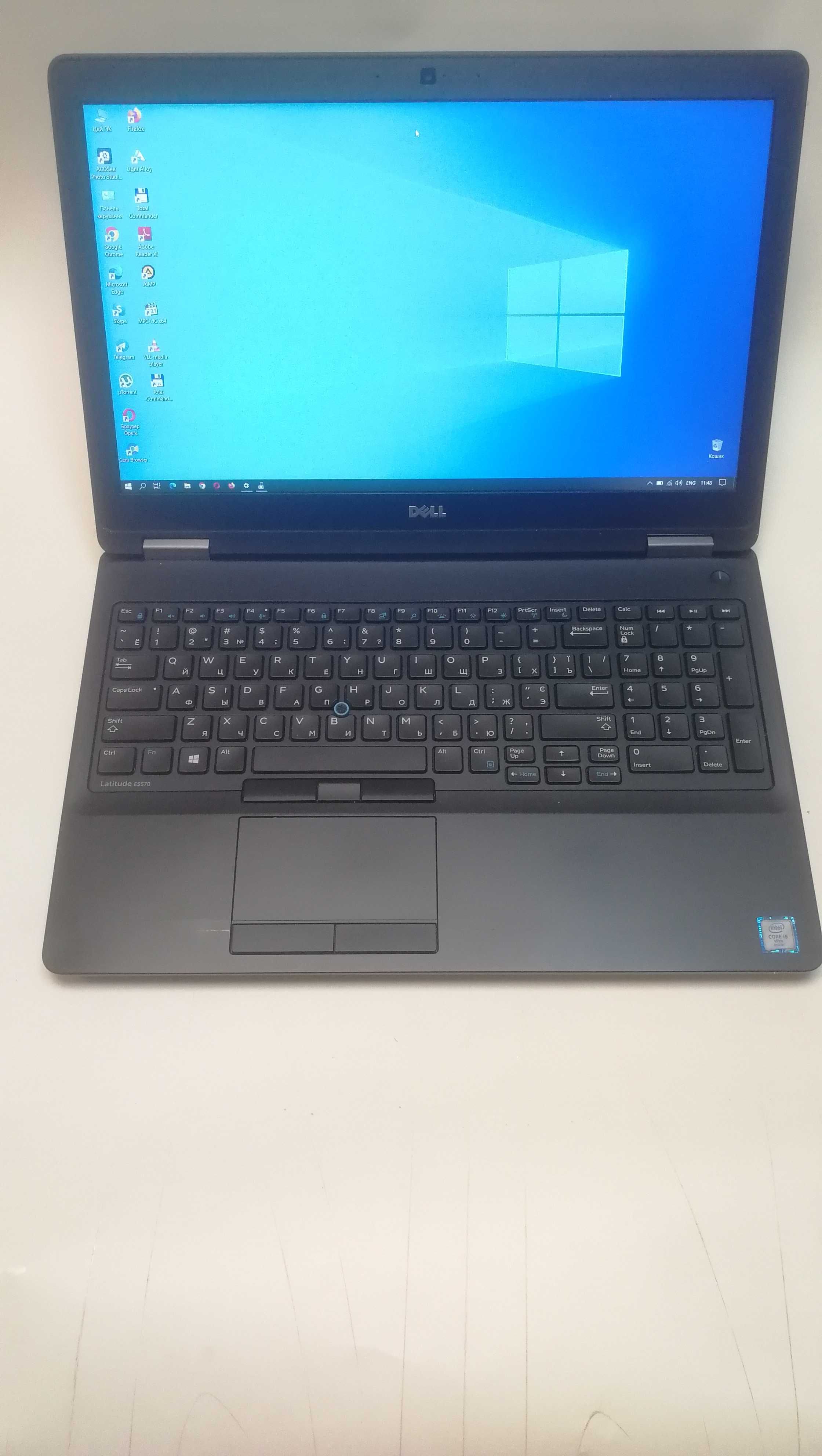 Dell Latitude E5570 Intel i5-6300U 2.5GHz 16GB 256Gb 15.6" Ноутбук