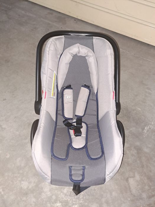 Cadeira auto bebé 0-13kg Zippy