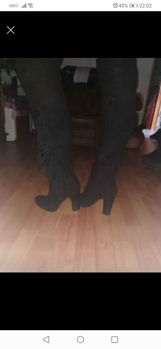 Botas de salto pretas