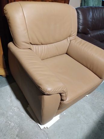 Zestaw 2 foteli fotele skórzane skóra naturalna wygodne solidne DOWÓZ