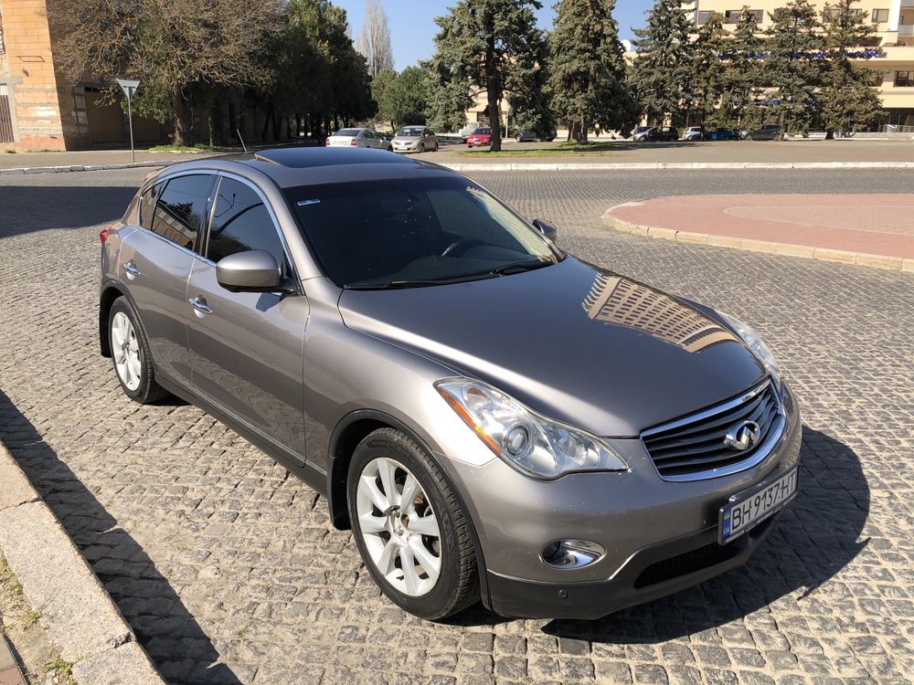 Infiniti EX 35 газ/бензин