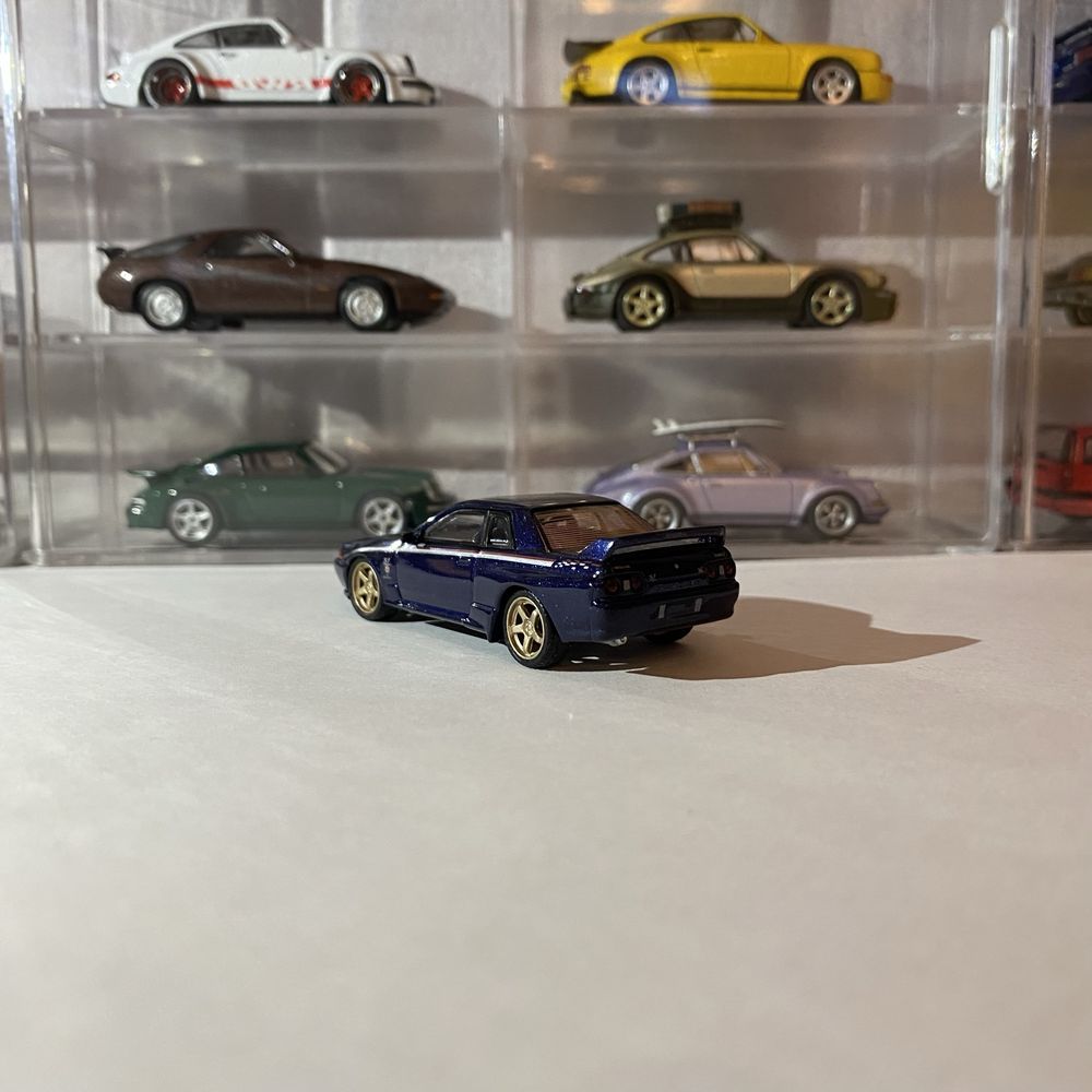 Nissan Skyline GT-R R32 (Mini GT 1:64)