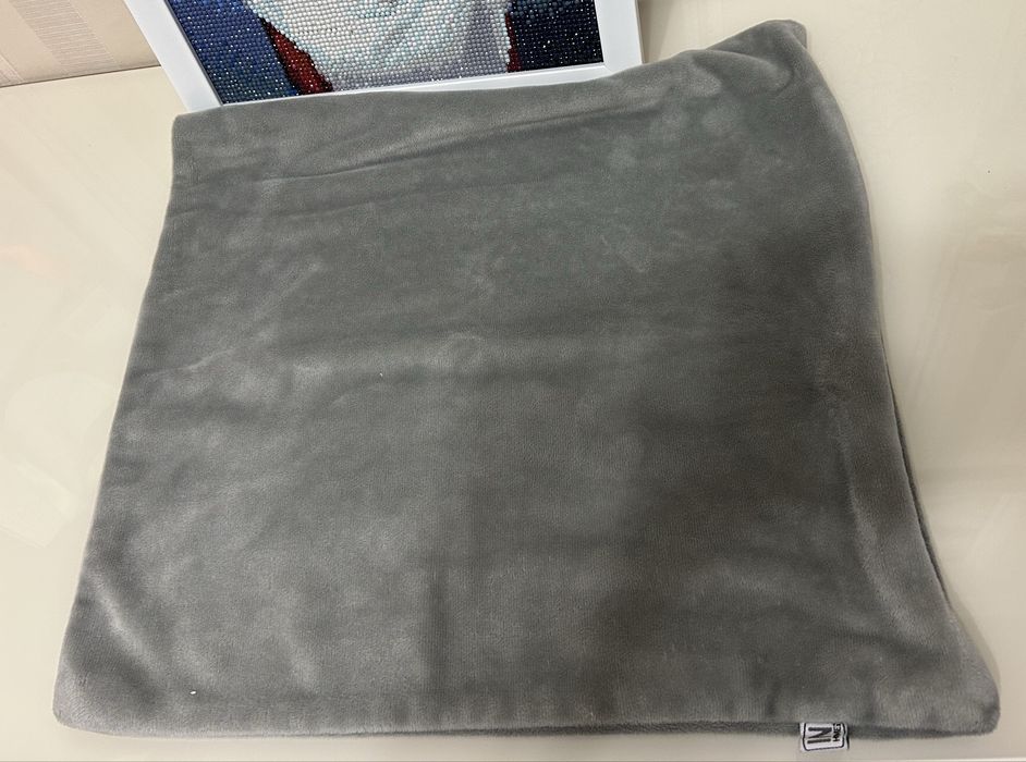 Одеяло флисовое. Остатки ткани шелка и шифона