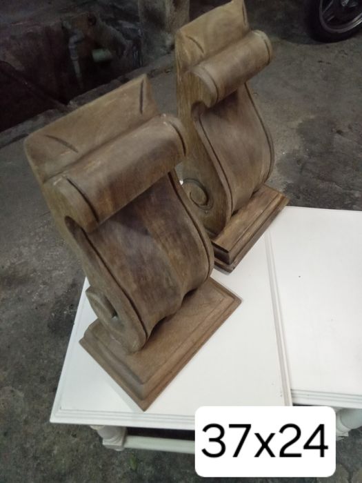 Pianhas em carvalho antigas