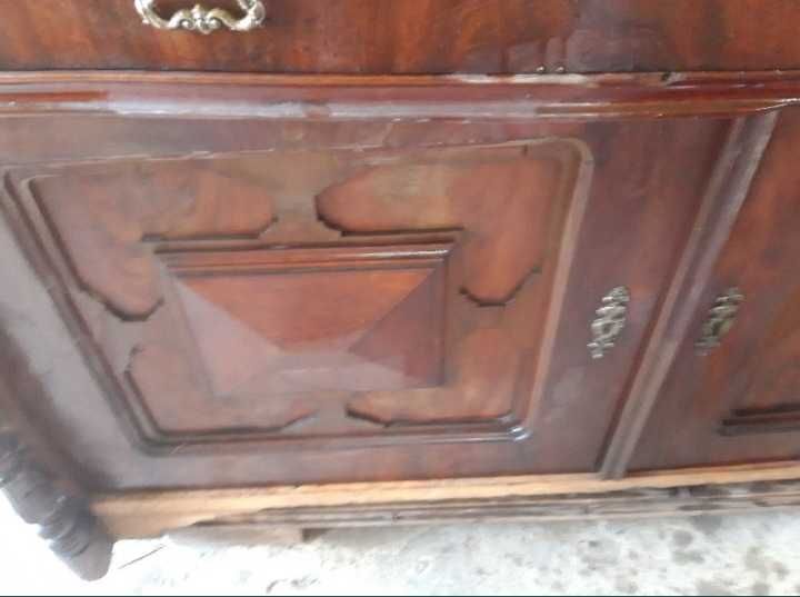 Antyczny kredens - antyk