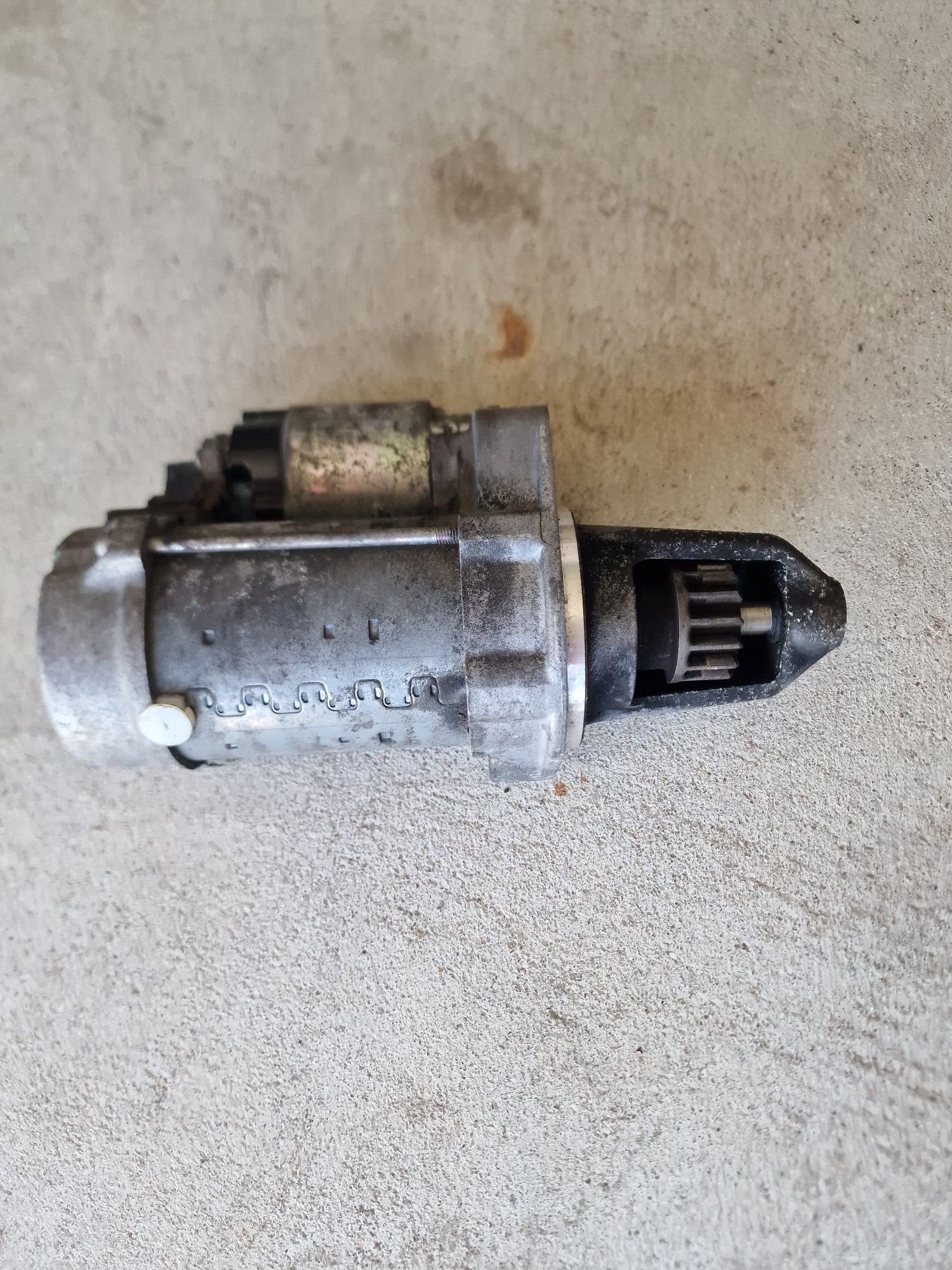 Motor de arranque Mercedes cla 180 urban
