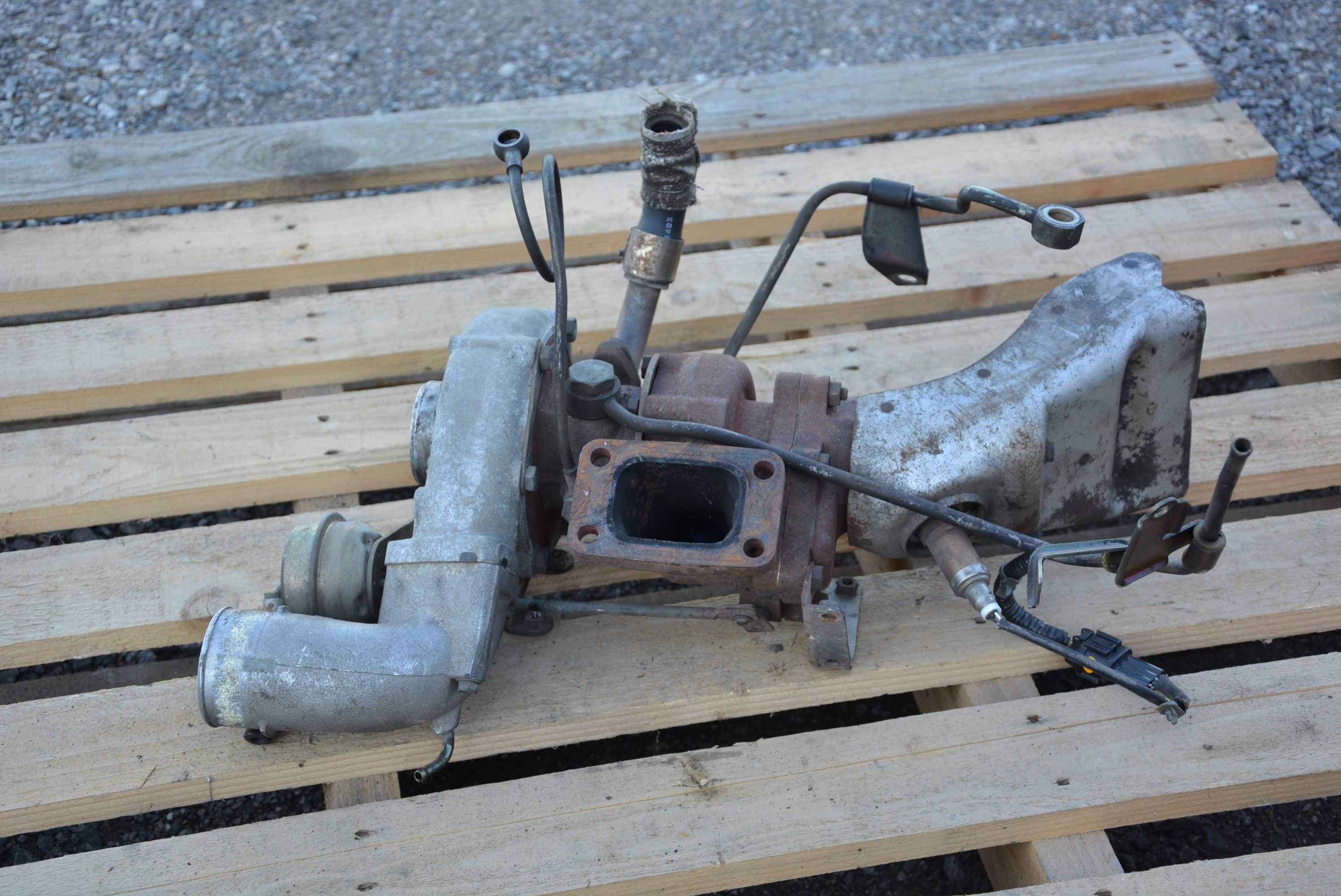 Nissan Skyline R32 R33 R34 RB25DET turbosprężarka OEM turbo downpipe