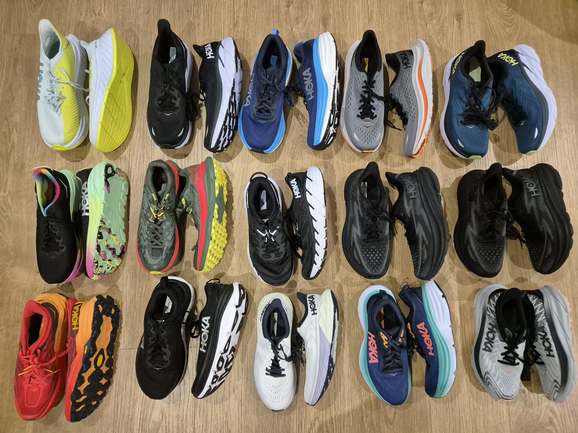 Кросівки Hoka оптом. Хока опт. Asics,  Nike бігові кросівки.  Оригінал