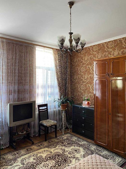 Продаж частини будинку на вул. Князів Коріатовичів