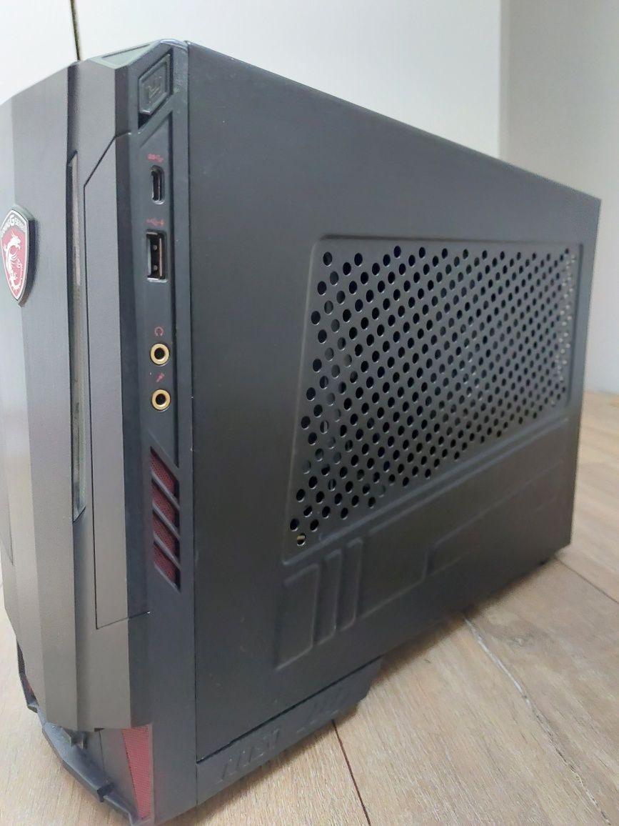 Komputer gamingowy MSI i5 1050ti 8gb SSD 256 wifi