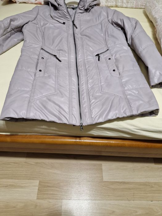 Kurtka nowa ocieplana r42