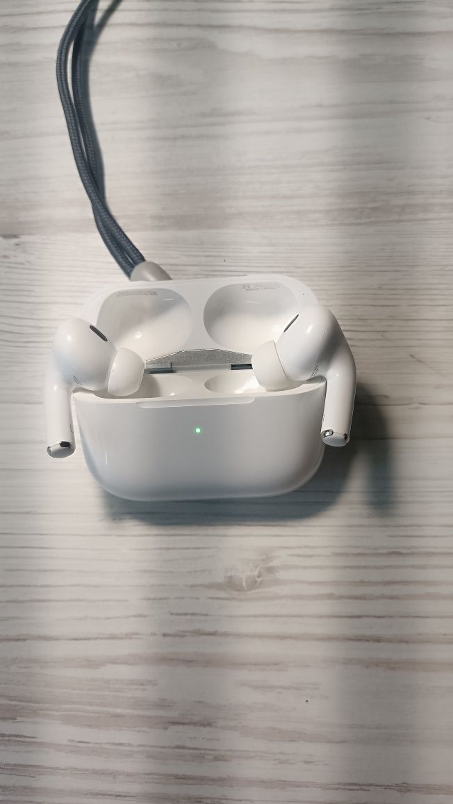 Airpods Pro 2...