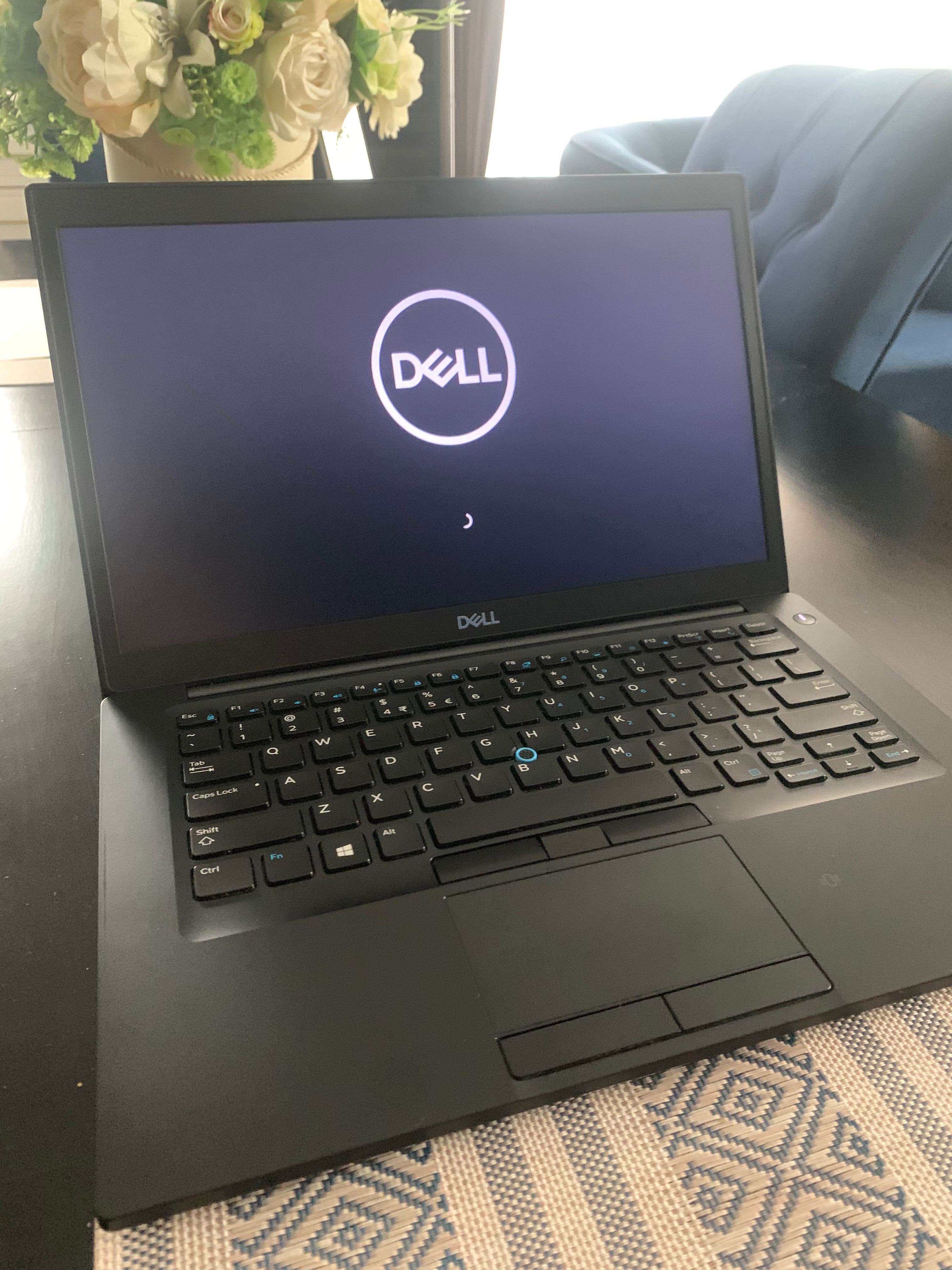 Laptop dell latitude 7490