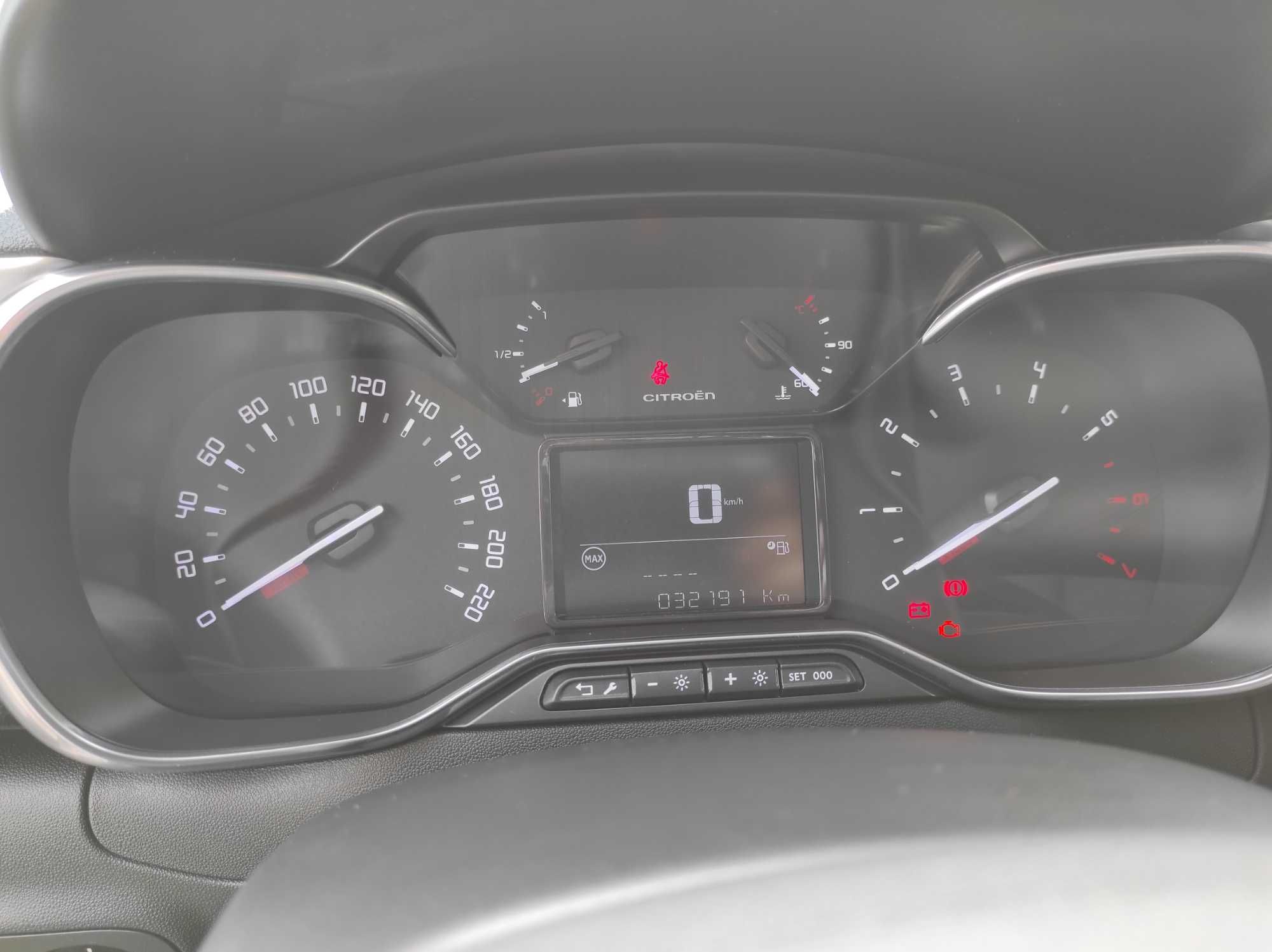 Citroen C3 Shine Full extras - 32000km