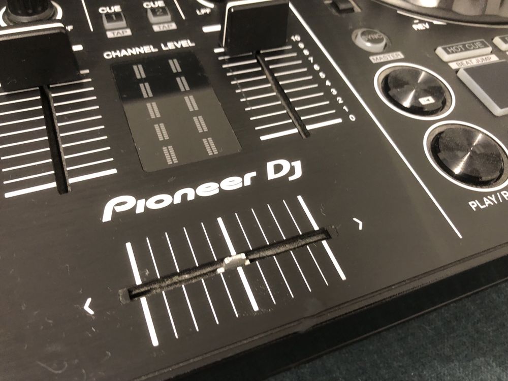 Konsola dj pioneer DDJ-RB