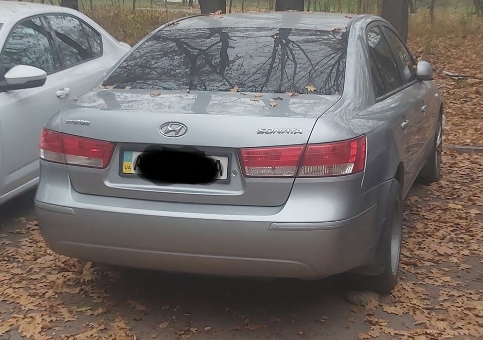 Hyundai sonata nf 2009 2.0