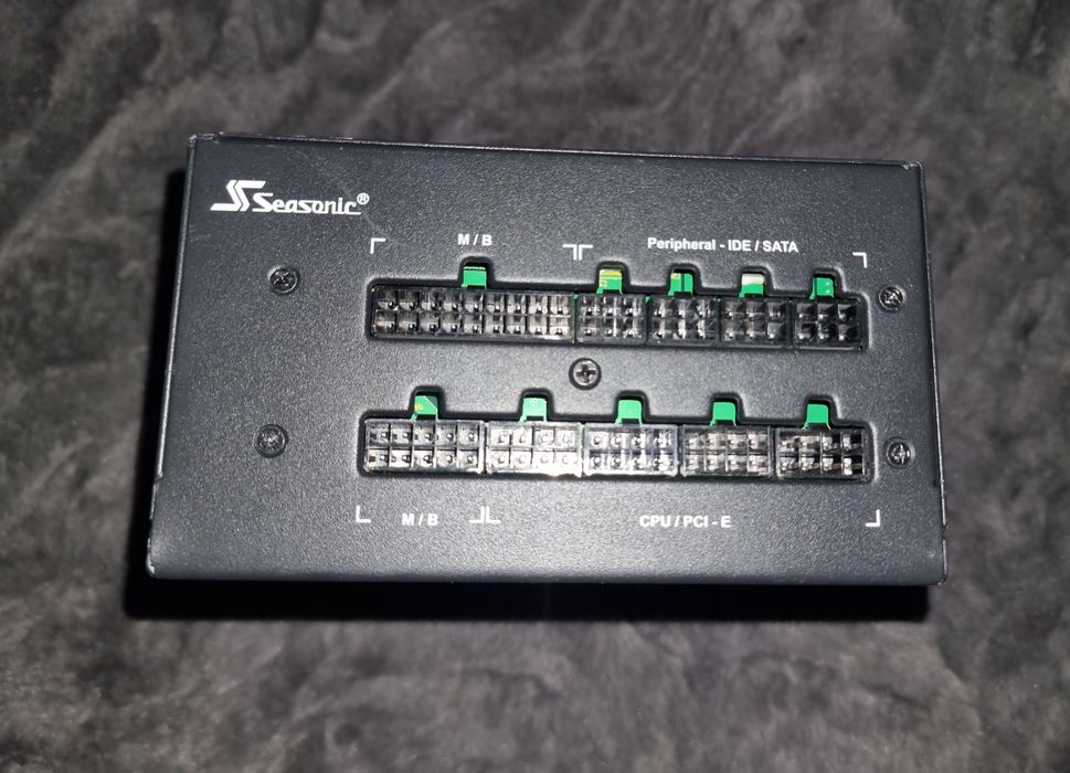 Блок живлення ПК Seasonic M12 II Evo Bronze SS-520GM опис! Непрацює!