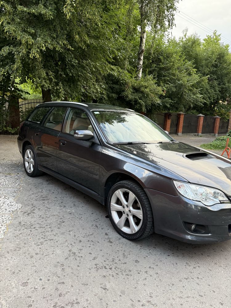 Продам Subaru Legacy 2008