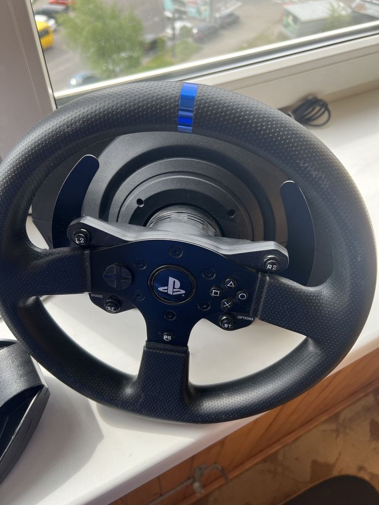 Кермо з педалями Thrustmaster T300 RS GT Edition PS5/PS4/PC