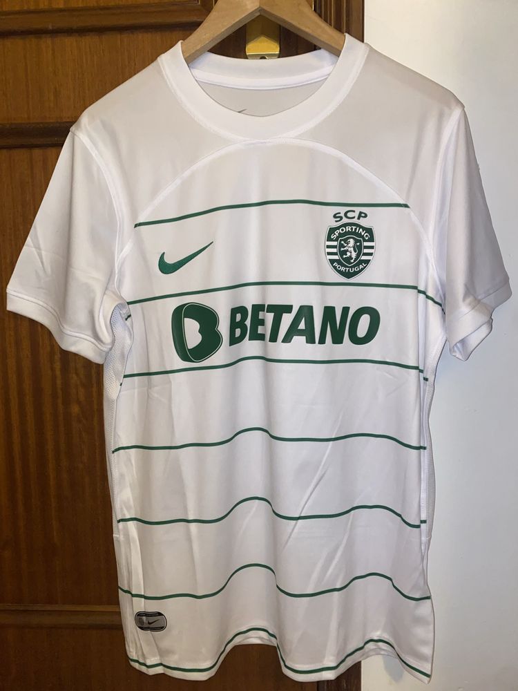 Camisola Sporting Branca 23/24