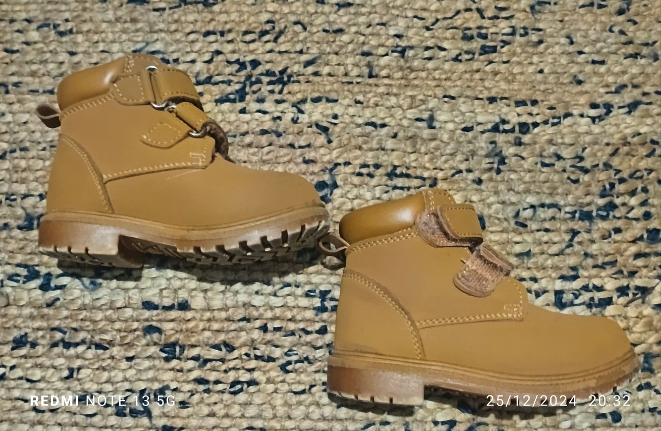 Botas Mo 21  usadas